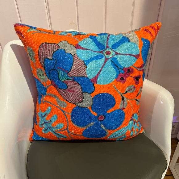 Mersur Palermo Pillow 20x20  italian fabric removable premium down inserts - Picture 4 of 7